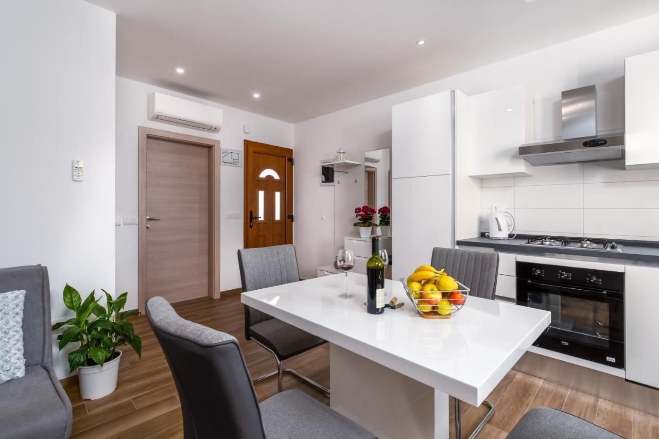 Apartman Palada Zminj Экстерьер фото